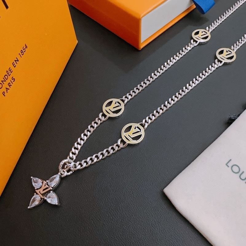 Louis Vuitton Necklaces